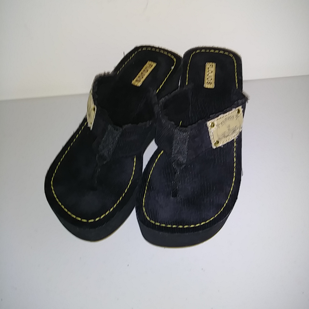 Flojos Wedge Sandals EUC